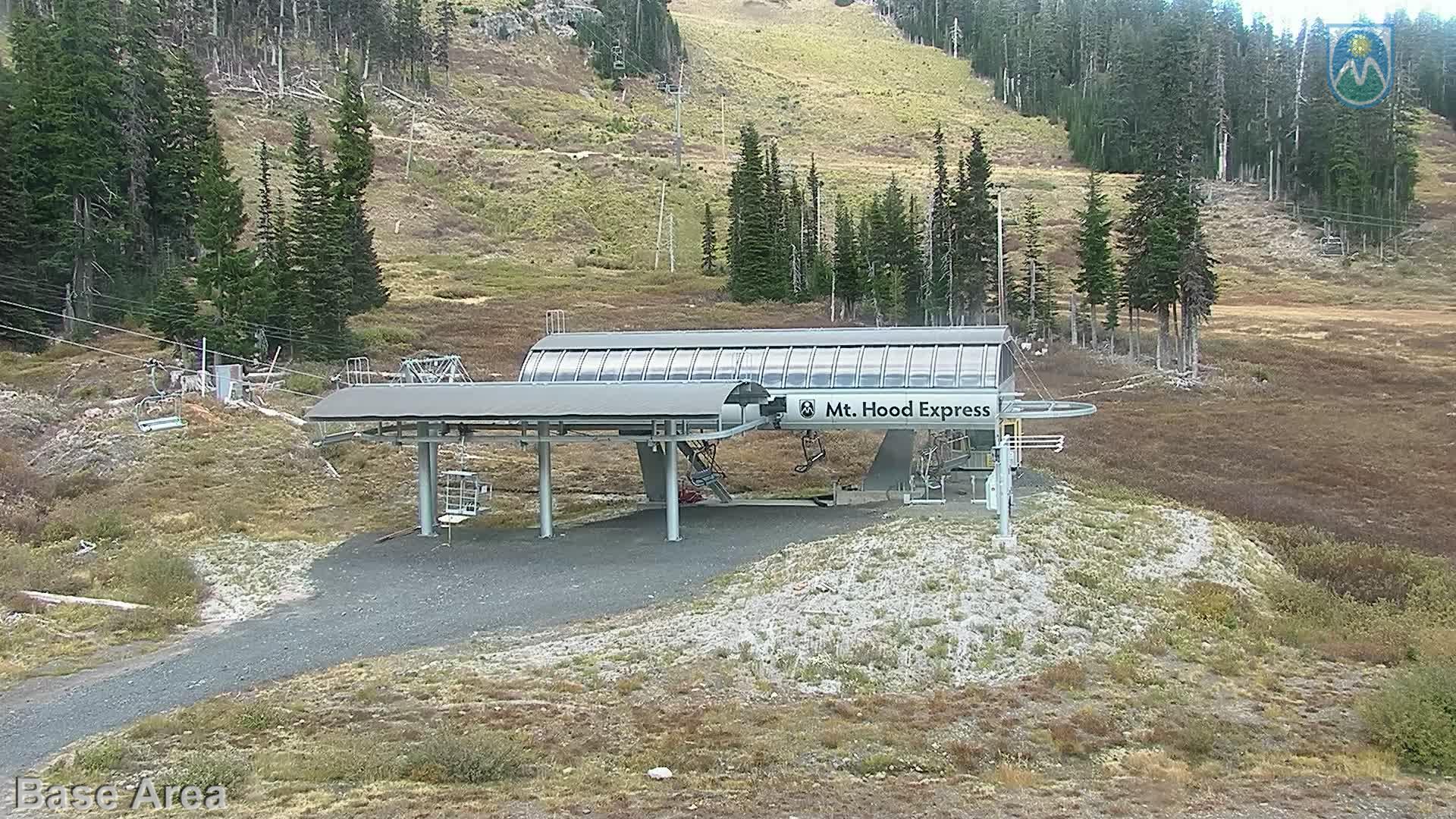 Mt. Hood Meadows webcam — Base Area
